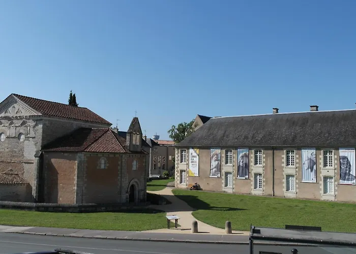 Villa Et Pop Et Chic, La Maison ! Poitiers